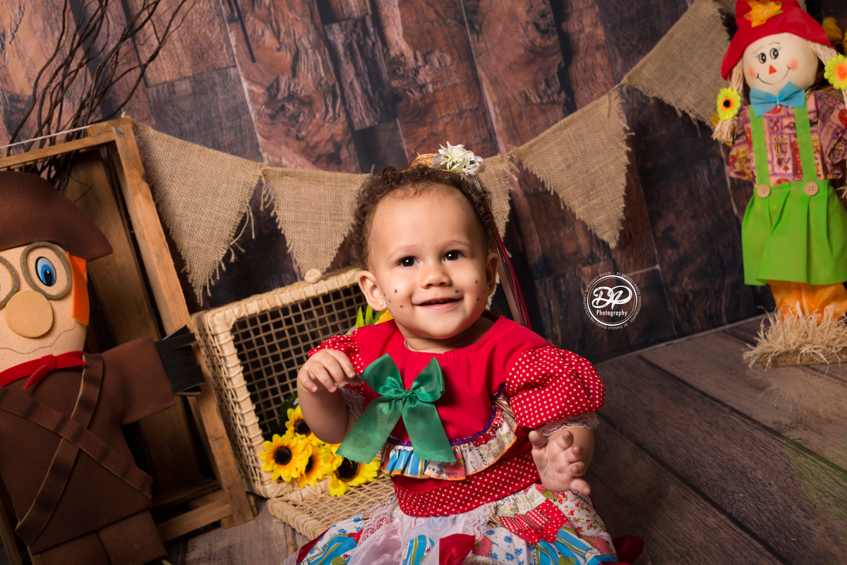 Acompanhamento mensal bebê, fotografia de bebês, fotógrafo de bebês, fotógrafo newborn, estúdio fotográfico de bebês, estúdio fotográfico de família, fotos de família. arraiá, festa caipira, festa junina