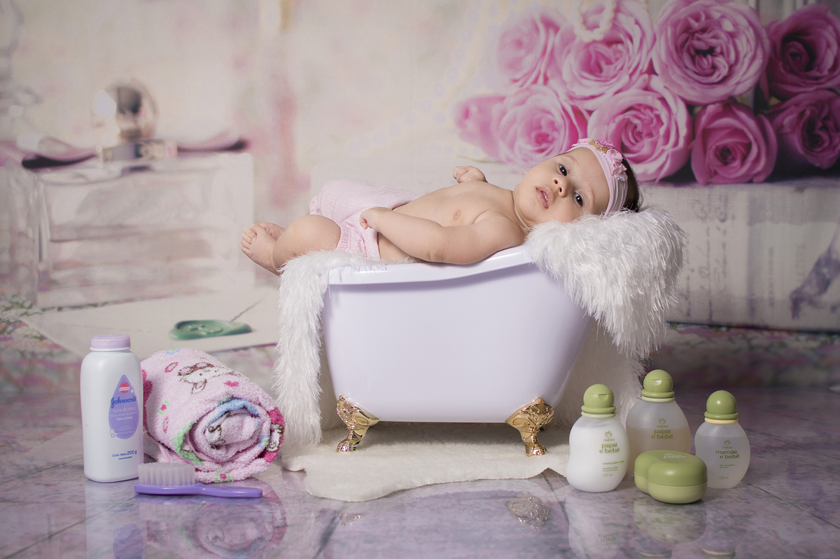 Acompanhamento mensal bebê, fotografia de bebês, fotógrafo de bebês, fotógrafo newborn, estúdio fotográfico de bebês, estúdio fotográfico de família, fotos de família.