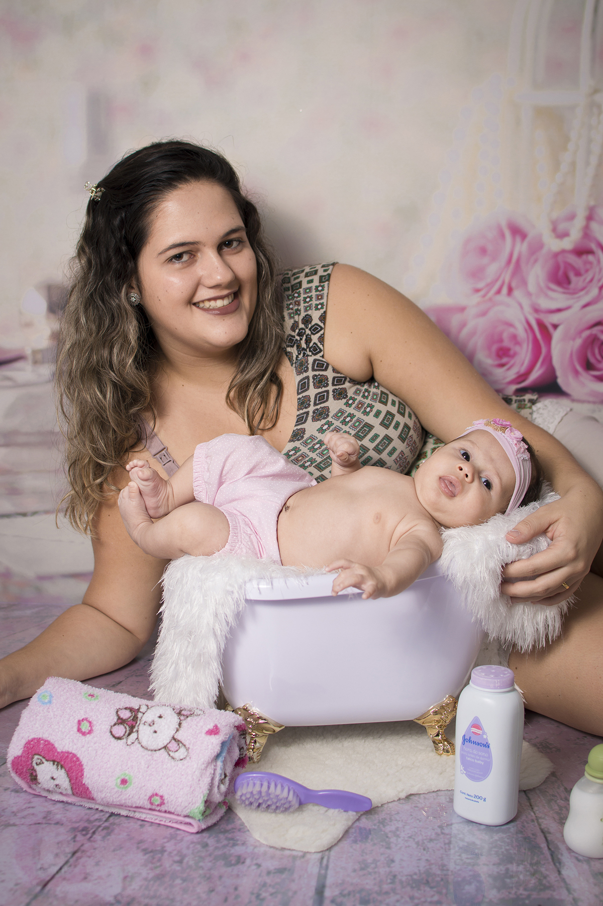 Acompanhamento mensal bebê, fotografia de bebês, fotógrafo de bebês, fotógrafo newborn, estúdio fotográfico de bebês, estúdio fotográfico de família, fotos de família.