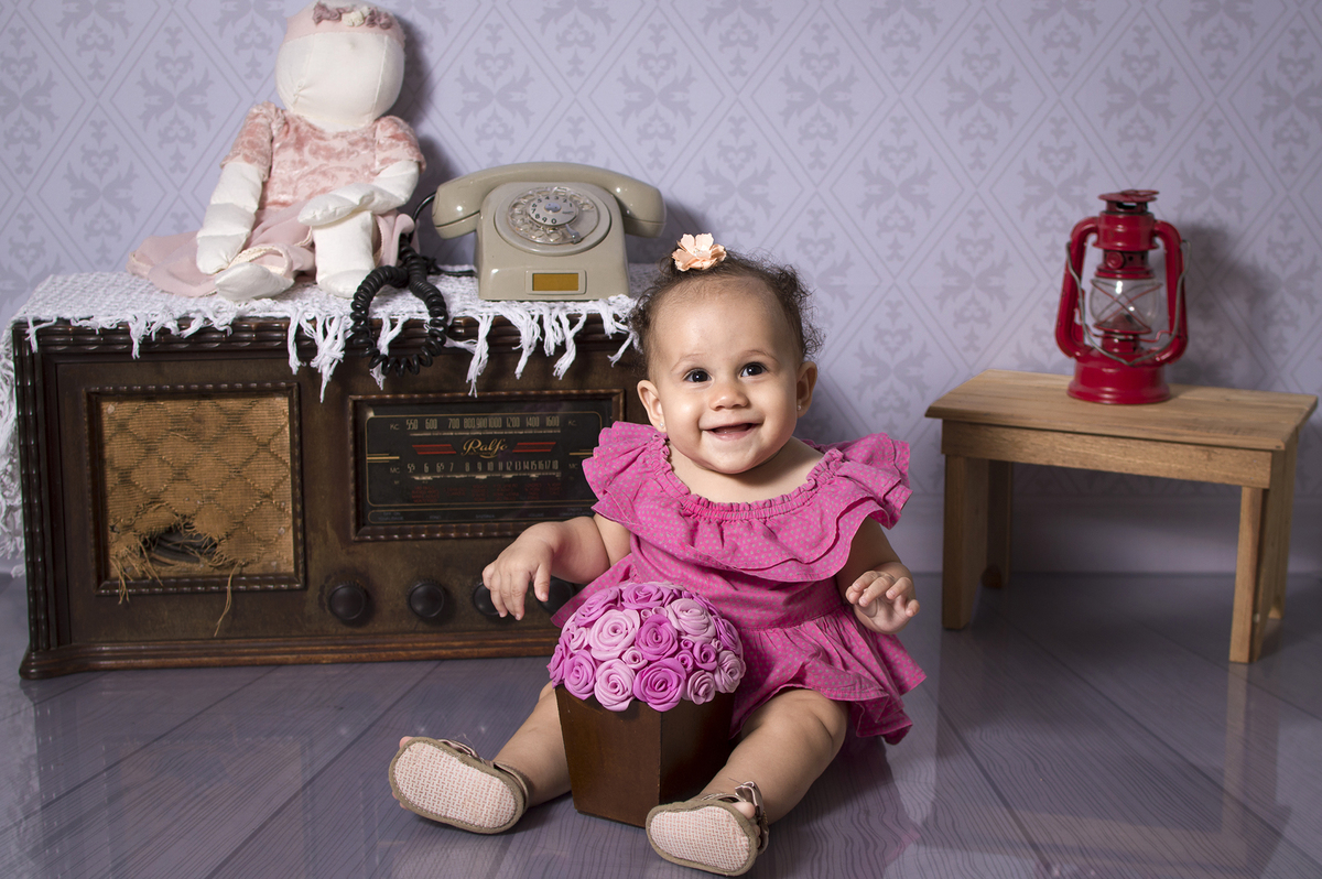 Acompanhamento mensal bebê, fotografia de bebês, fotógrafo de bebês, fotógrafo newborn, estúdio fotográfico de bebês, estúdio fotográfico de família, fotos de família. ensaio vintage