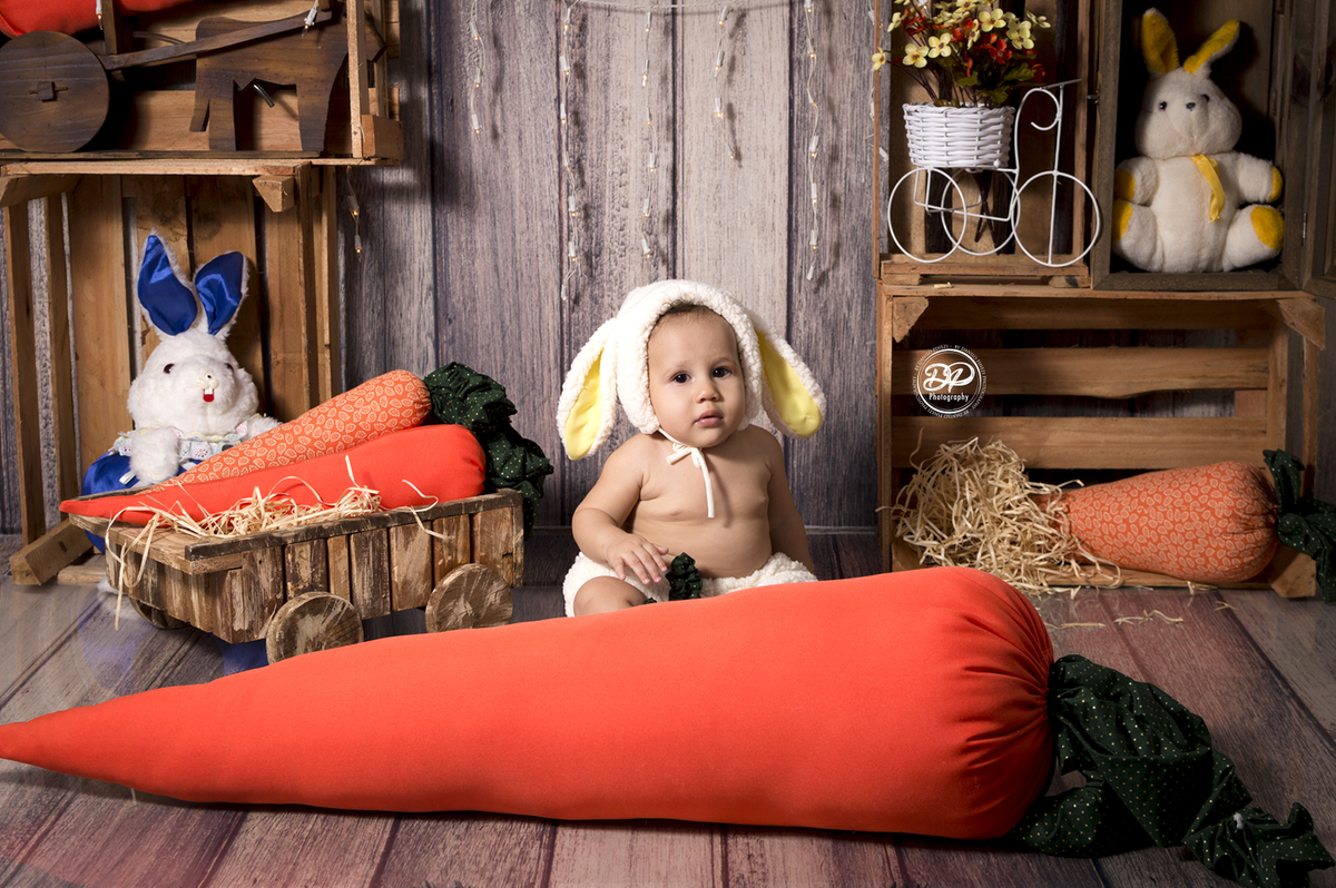 Acompanhamento mensal bebê, fotografia de bebês, fotógrafo de bebês, fotógrafo newborn, estúdio fotográfico de bebês, estúdio fotográfico de família, fotos de família. páscoa, ensaio de páscoa