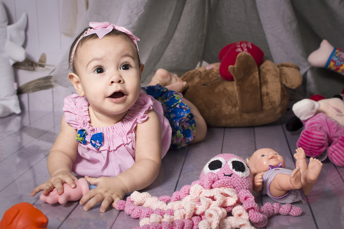 Fotografia de família, acompanhamento mensal, estúdio fotográfico profissional, ensaios temáticos, quarto de brinquedos, Danilo Pinezi Fotografia