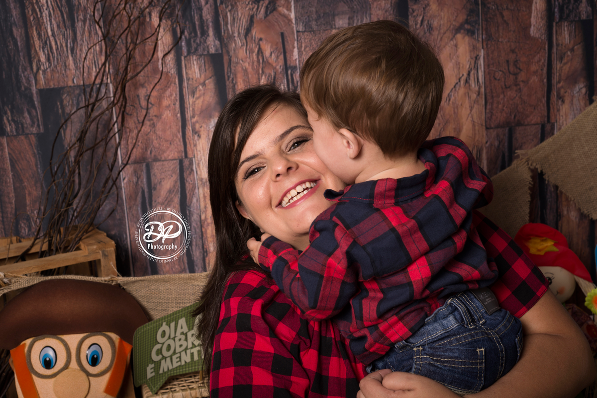 acompanhamento mensal de bebê, newborn, fotógrafo de família e bebês, estúdio fotográfico jaú, estúdio fotográfico Bariri, fotógrafo newborn, newborn, acompanhamento fotográfico, fotografias especiais, ensaios especiais, festa caipira, festa são joão