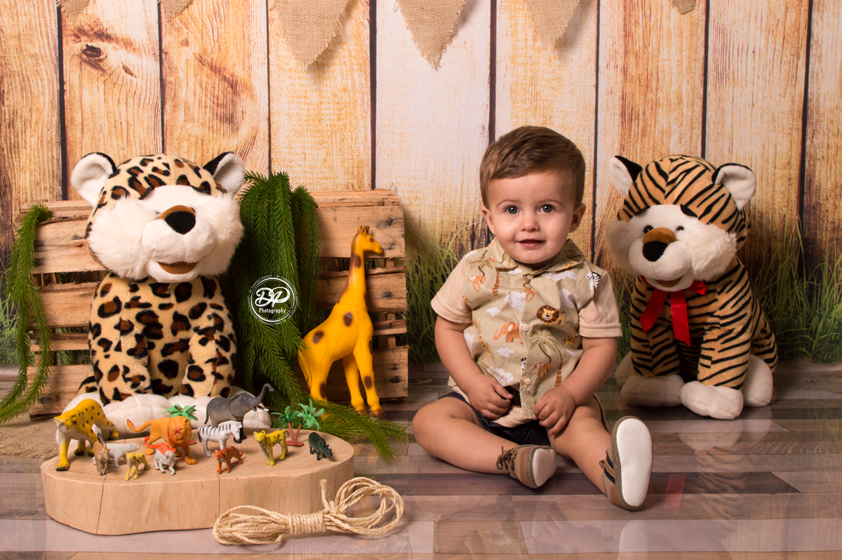 acompanhamento mensal de bebê, newborn, fotógrafo de família e bebês, estúdio fotográfico jaú, estúdio fotográfico Bariri, fotógrafo newborn, newborn, acompanhamento fotográfico, fotografias especiais, ensaios especiais, Safari Infantil