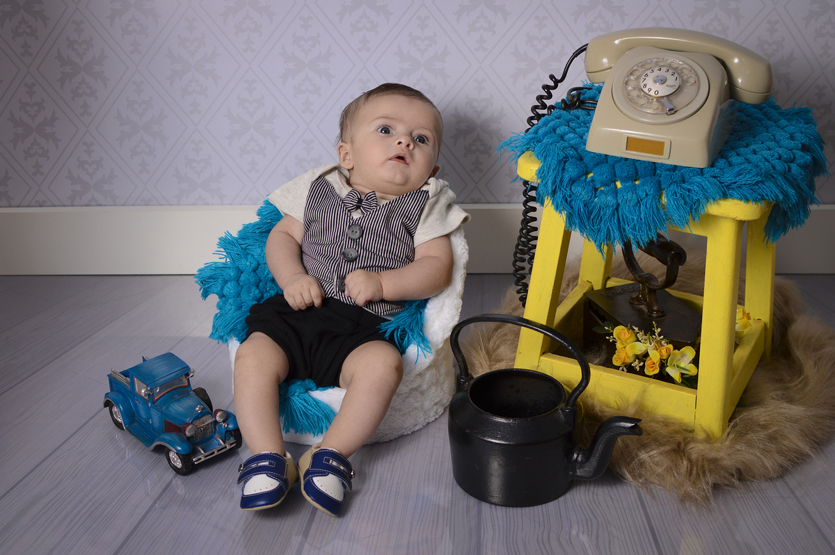 acompanhamento mensal de bebê, newborn, fotógrafo de família e bebês, estúdio fotográfico jaú, estúdio fotográfico Bariri, fotógrafo newborn, newborn, acompanhamento fotográfico, fotografias especiais, ensaios especiais, vintage, antiquario, anos oitenta