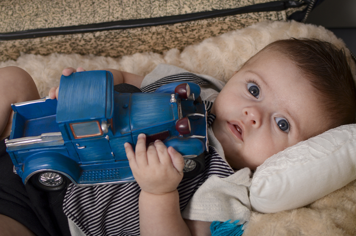 acompanhamento mensal de bebê, newborn, fotógrafo de família e bebês, estúdio fotográfico jaú, estúdio fotográfico Bariri, fotógrafo newborn, newborn, acompanhamento fotográfico, fotografias especiais, ensaios especiais, vintage, antiquario, anos oitenta