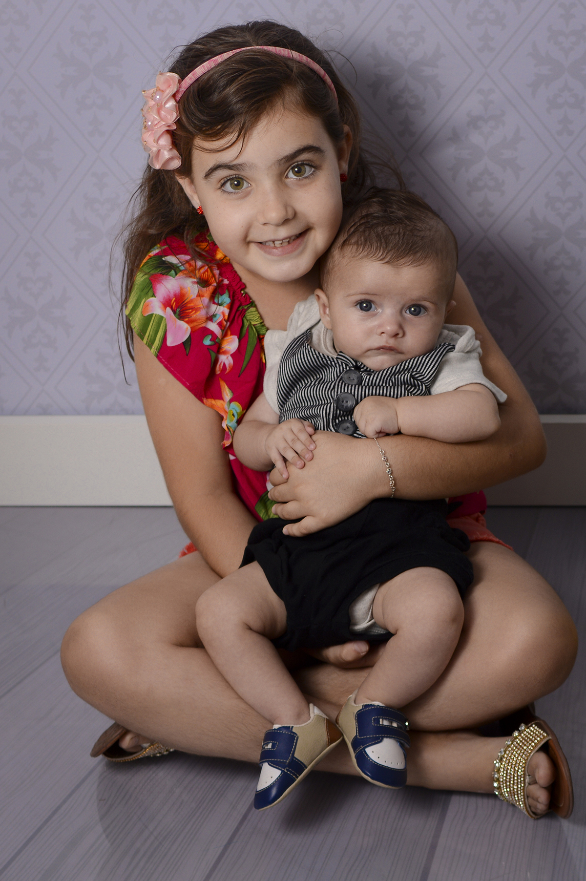 acompanhamento mensal de bebê, newborn, fotógrafo de família e bebês, estúdio fotográfico jaú, estúdio fotográfico Bariri, fotógrafo newborn, newborn, acompanhamento fotográfico, fotografias especiais, ensaios especiais, vintage, antiquario, anos oitenta