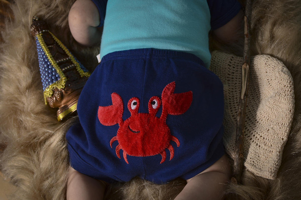 acompanhamento mensal de bebê, newborn, fotógrafo de família e bebês, estúdio fotográfico jaú, estúdio fotográfico Bariri, fotógrafo newborn, newborn, acompanhamento fotográfico, fotografias especiais, ensaios especiais, banheira, banheira, hora do banho