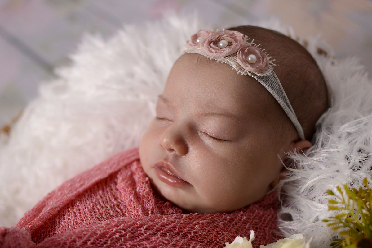 newborn, fotografia newborn, fotógrafo newborn, estúdio newborn, newborn bariri, newborn jaú, newborn região Bauru, danilo pinezi fotografia, newborn de menina, fotografia de recém nascidos, natural newborn interior sp