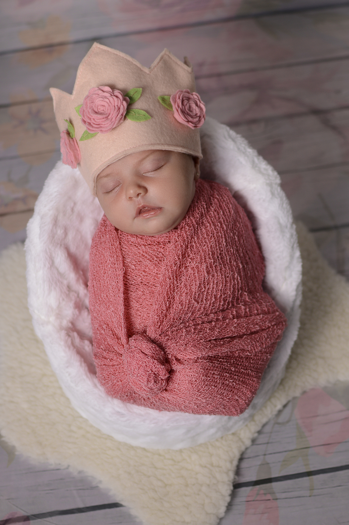 newborn, fotografia newborn, fotógrafo newborn, estúdio newborn, newborn bariri, newborn jaú, newborn região Bauru, danilo pinezi fotografia, newborn de menina, fotografia de recém nascidos, natural newborn interior sp