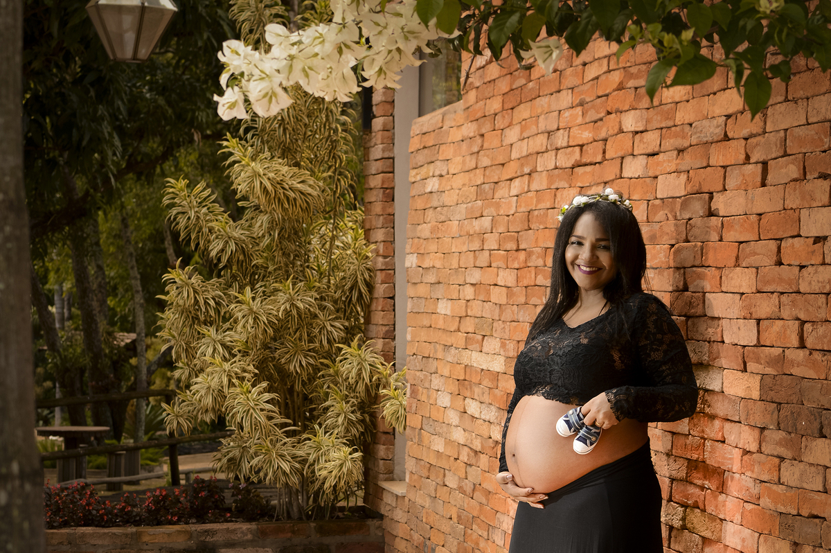 fotografia de família, fotografia de gestantes, ensaio família, ensaio gestante, gestantes, vestido gestante, família, gravidez, fotos de grávida, esperando um filho, fotografias especiais, fotógrafo Bariri, Danilo Pinezi Fotografia, estúdio fotográfico