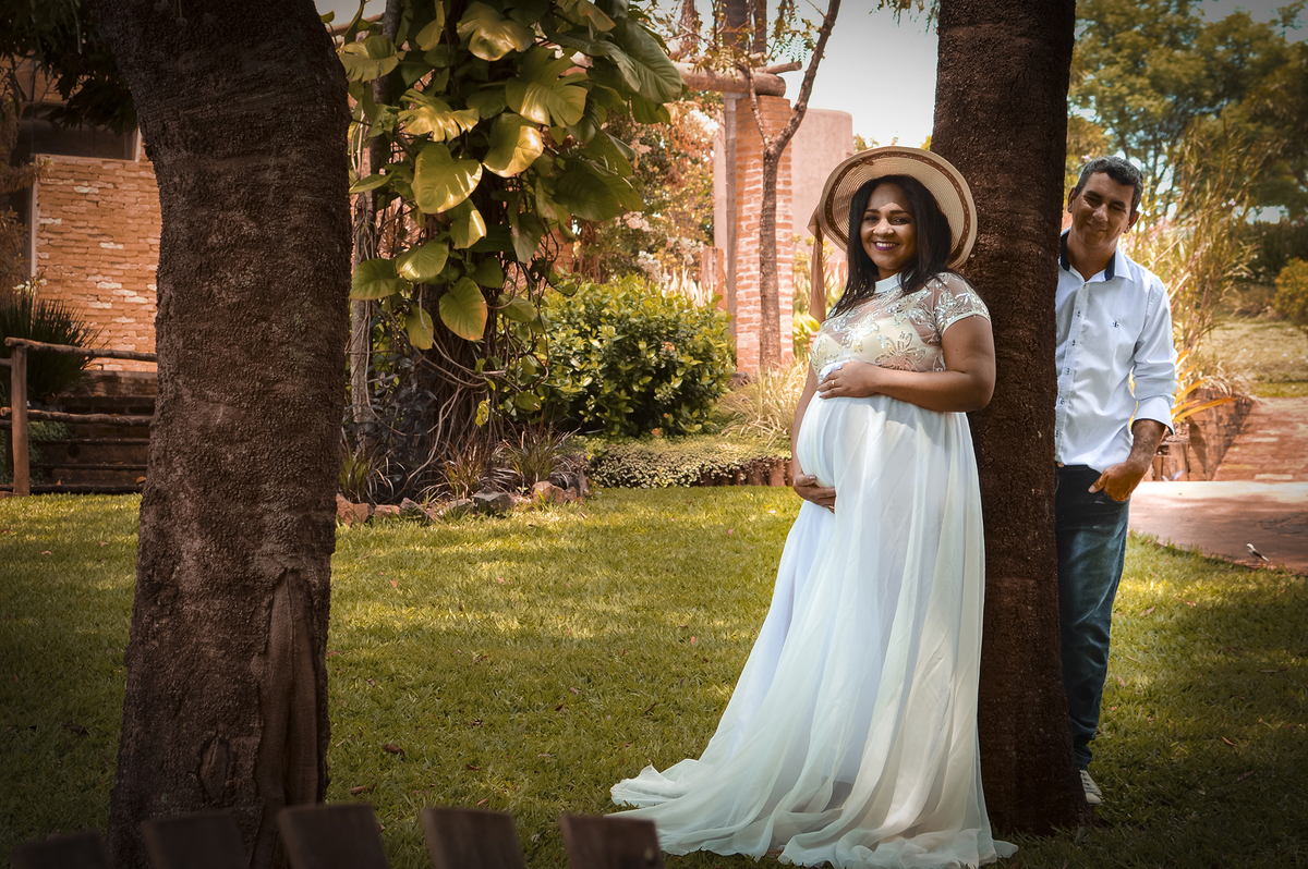 fotografia de família, fotografia de gestantes, ensaio família, ensaio gestante, gestantes, vestido gestante, família, gravidez, fotos de grávida, esperando um filho, fotografias especiais, fotógrafo Bariri, Danilo Pinezi Fotografia, estúdio fotográfico