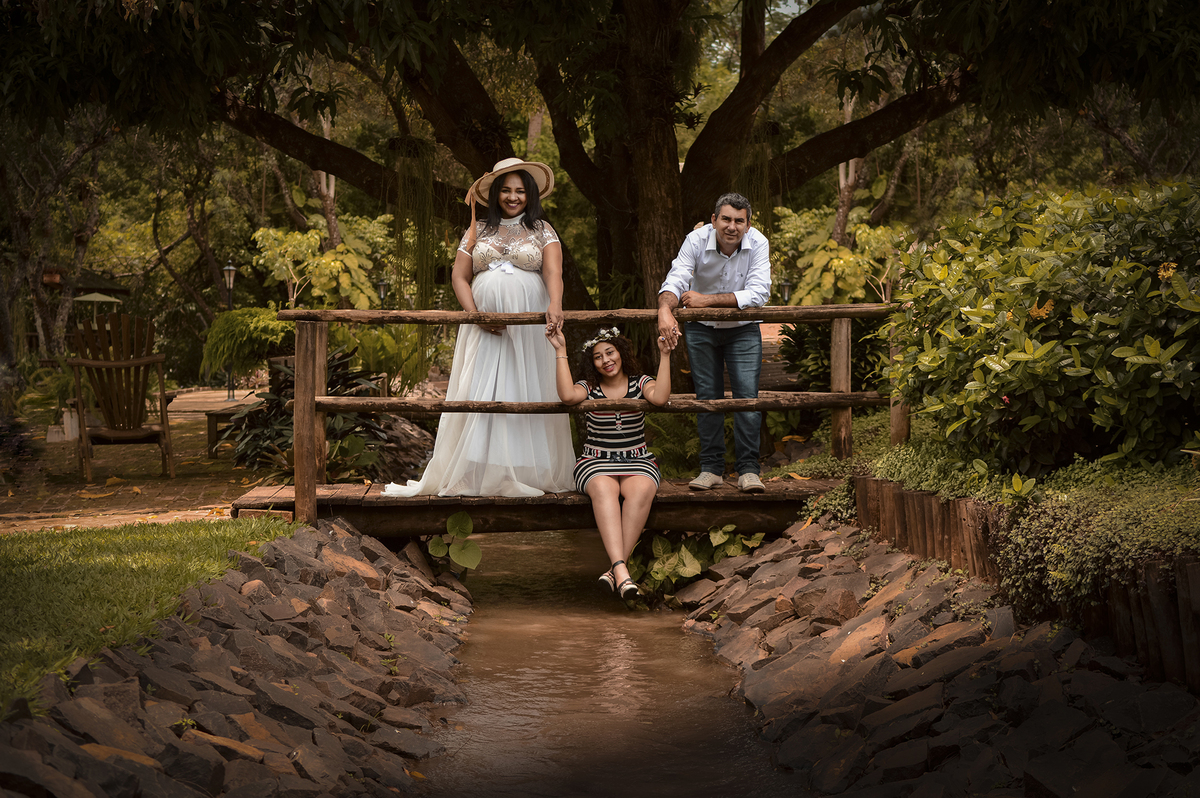 fotografia de família, fotografia de gestantes, ensaio família, ensaio gestante, gestantes, vestido gestante, família, gravidez, fotos de grávida, esperando um filho, fotografias especiais, fotógrafo Bariri, Danilo Pinezi Fotografia, estúdio fotográfico