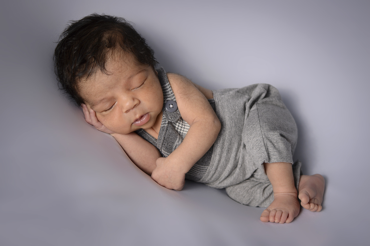 newborn, recém nascido, newborn jaú, newbor bariri, fotógrafo de família, fotógrafo newborn, Estúdio fotográfico de bebês.