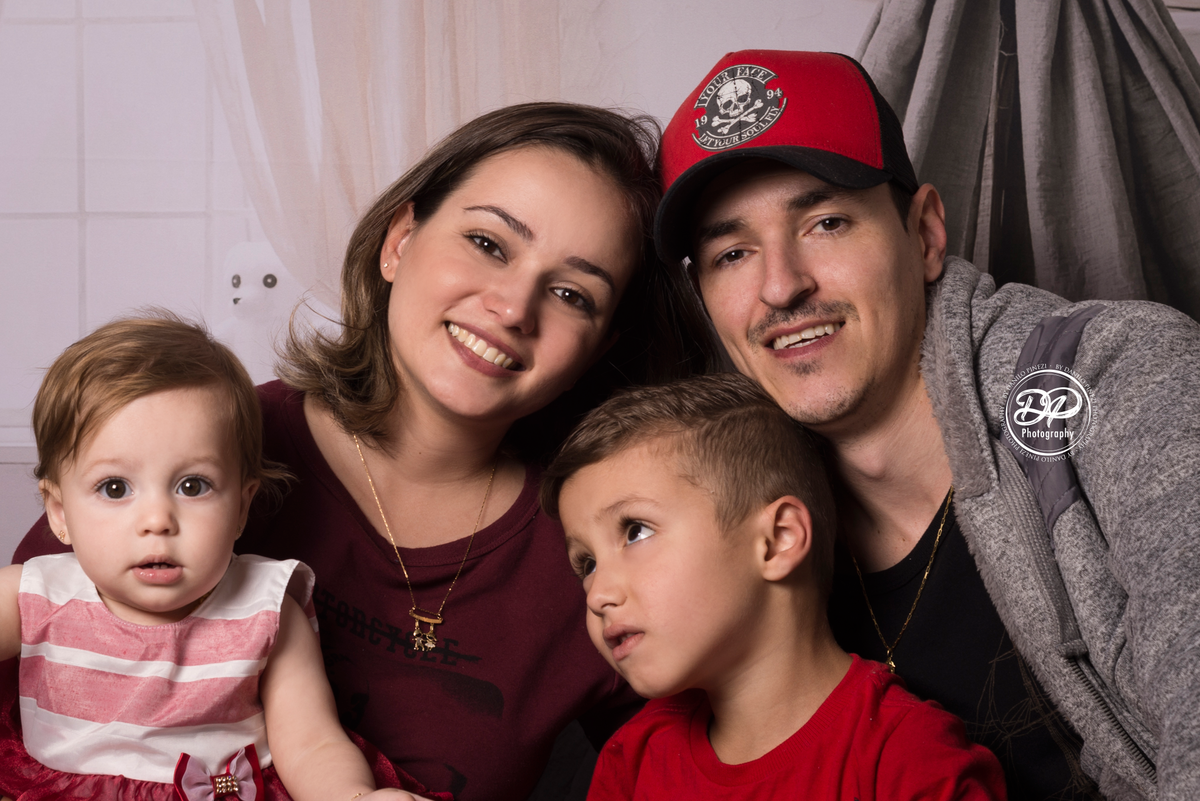 Acompanhamento mensal bebê, fotografia de bebês, fotógrafo de bebês, fotógrafo newborn, estúdio fotográfico de bebês, estúdio fotográfico de família, fotos de família. quarto de brinquedos