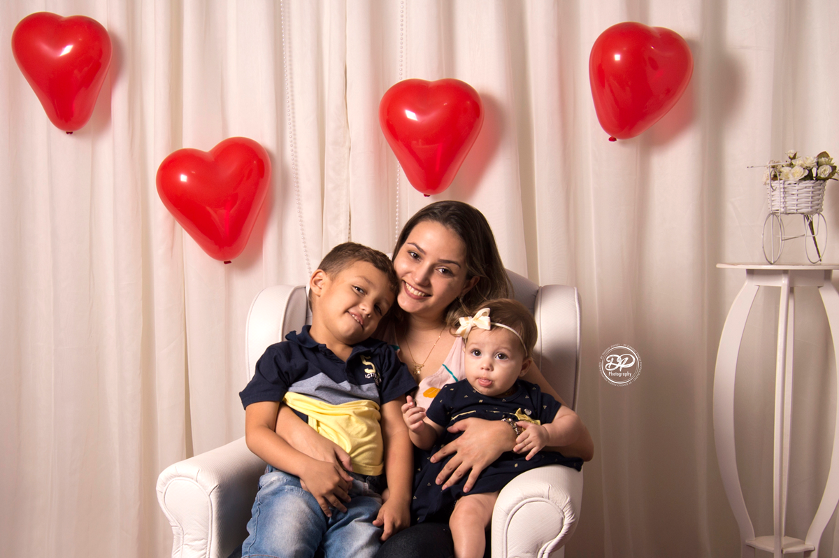 Acompanhamento mensal bebê, fotografia de bebês, fotógrafo de bebês, fotógrafo newborn, estúdio fotográfico de bebês, estúdio fotográfico de família, fotos de família. Ensaio dia das Mães, Dia das Mães, mamãe, homenagem às mães