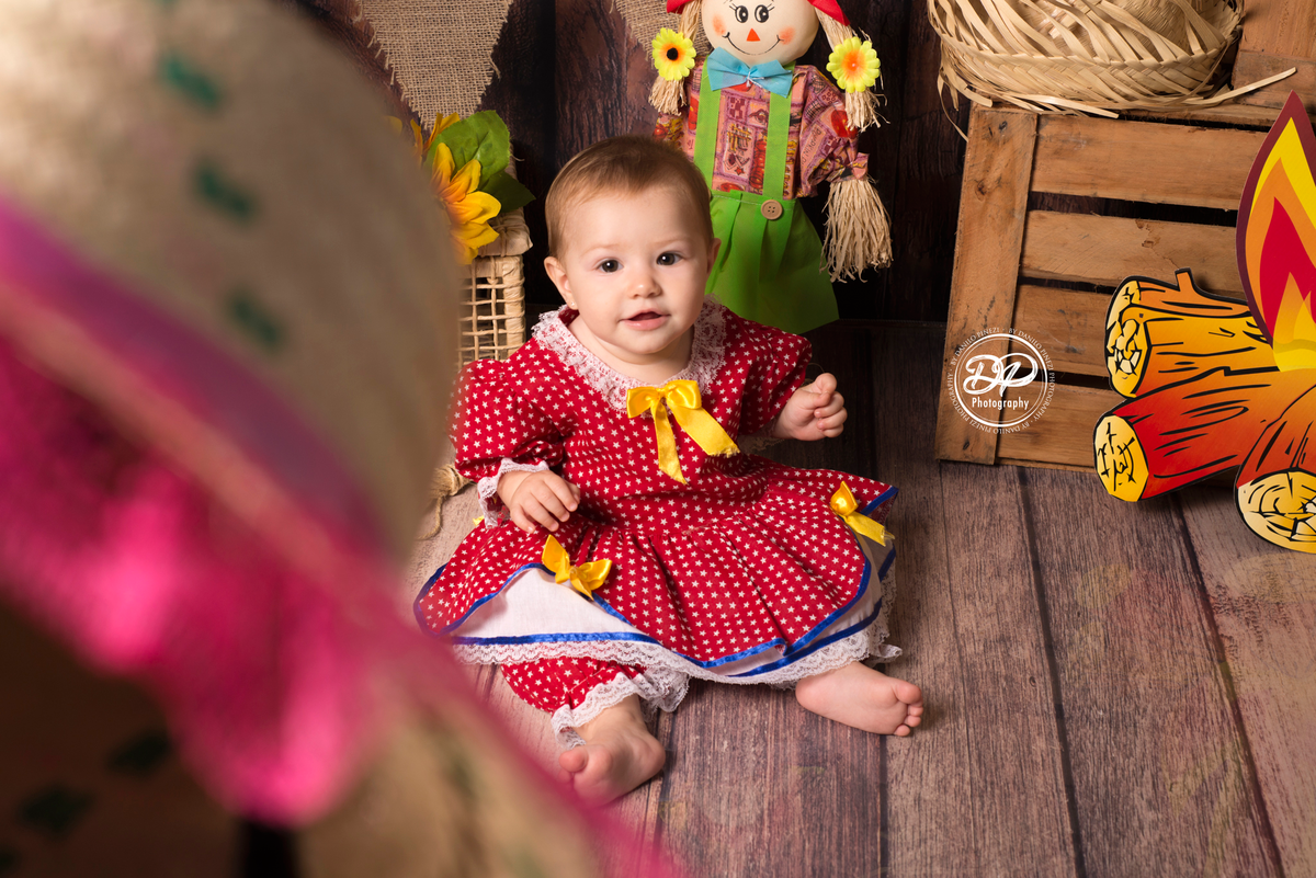 fotografia de bebês, estúdio de bebês, fotógrafo de família, acompanhamento mensal, Danilo Pinezi Fotografia, fotógrafo newborn, Ensaio caipira infantil