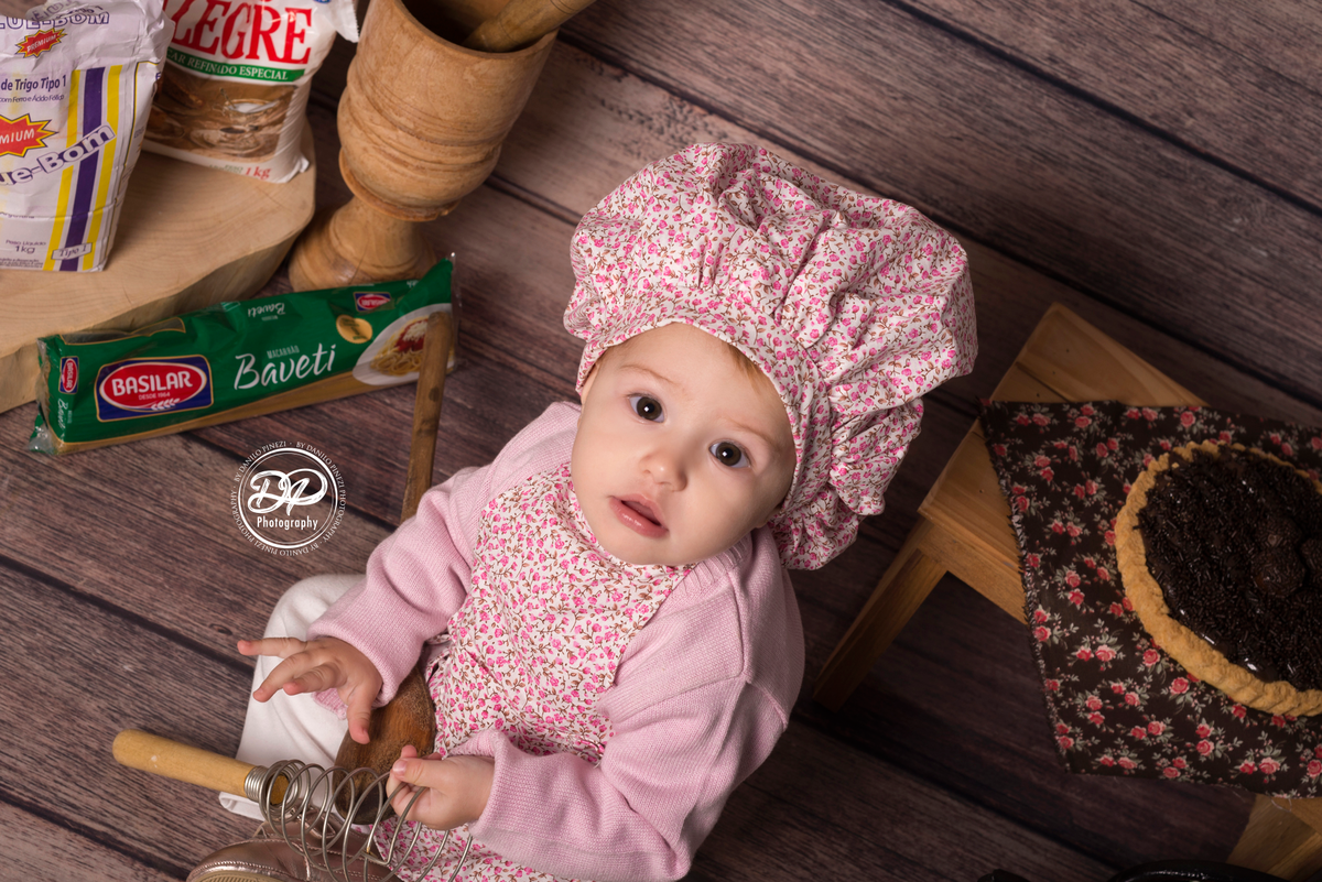 fotografia de bebês, estúdio de bebês, fotógrafo de família, acompanhamento mensal, Danilo Pinezi Fotografia, fotógrafo newborn, Ensaio mini chef, cozinheiro
