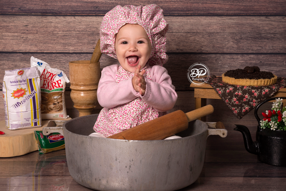 fotografia de bebês, estúdio de bebês, fotógrafo de família, acompanhamento mensal, Danilo Pinezi Fotografia, fotógrafo newborn, Ensaio mini chef, cozinheiro