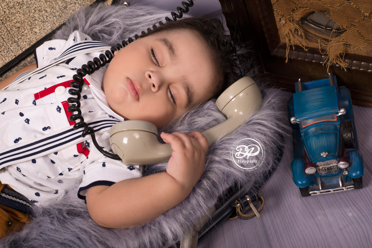 Fotografia de família, acompanhamento mensal, estúdio fotográfico profissional, ensaios temáticos,, Danilo Pinezi Fotografia, vintage, antiguidades.