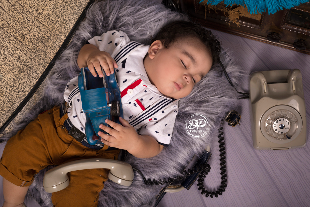 Fotografia de família, acompanhamento mensal, estúdio fotográfico profissional, ensaios temáticos,, Danilo Pinezi Fotografia, vintage, antiguidades.