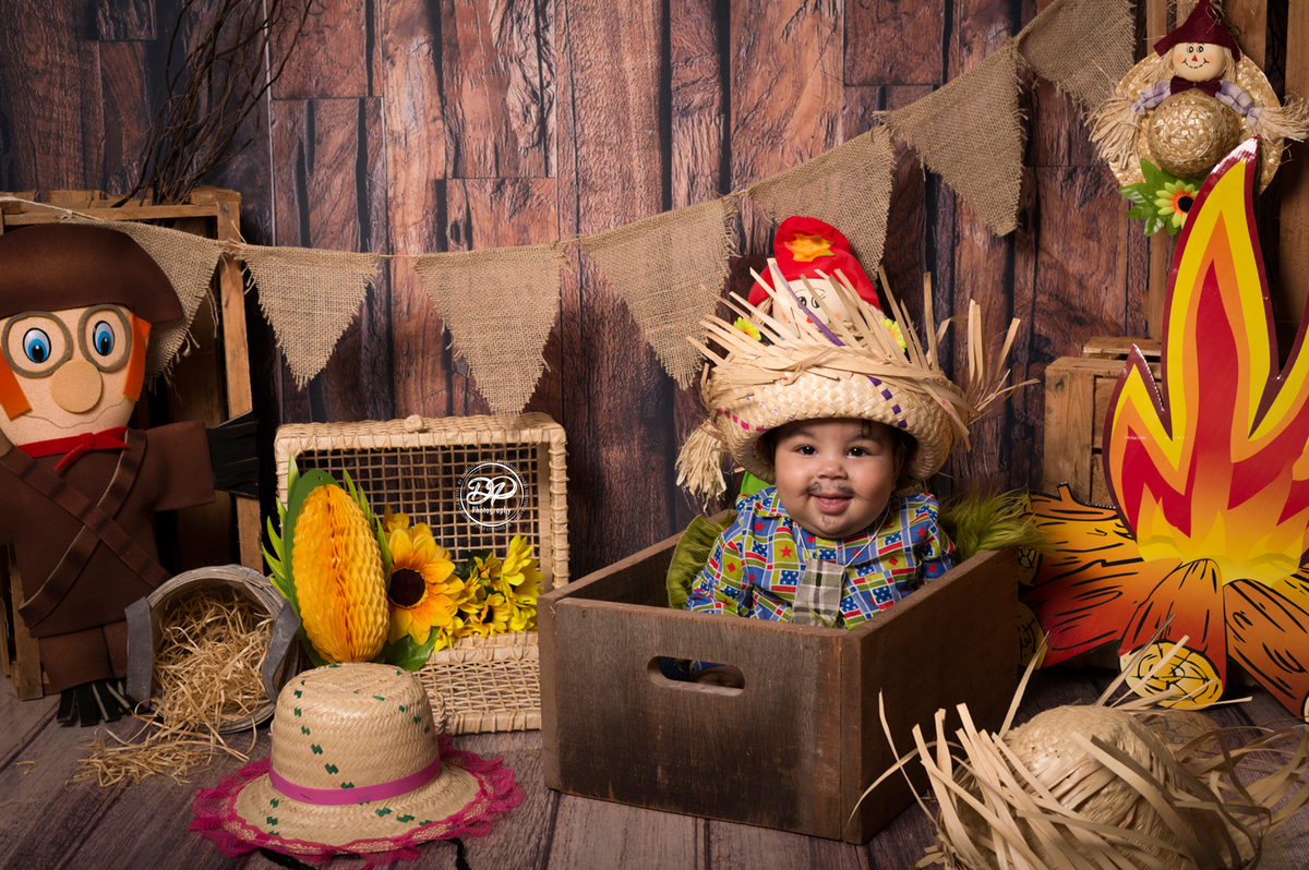 Fotografia de família, acompanhamento mensal, estúdio fotográfico profissional, ensaios temáticos,, Danilo Pinezi Fotografia, pascoa, ensaio junino, ensaio caipira