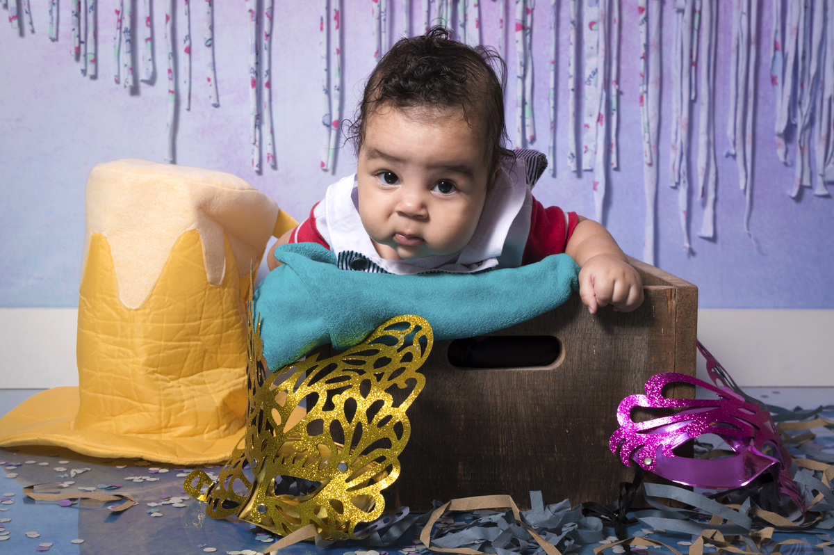 Fotografia de família, acompanhamento mensal, estúdio fotográfico profissional, ensaios temáticos,, Danilo Pinezi Fotografia, carnaval