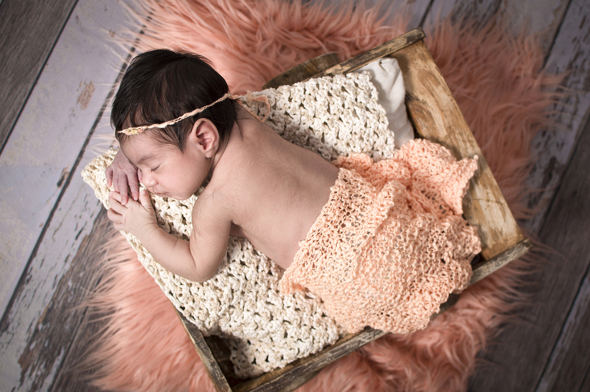 danilo pinezi estúdio Fotográfico, newborn, fotografia de recém nascidos e bebês, fotografia de família, fotógrafo newborn profissional, arte com recém nascidos, bebês, estúdio fotográfico de bebês em jaú e bariri