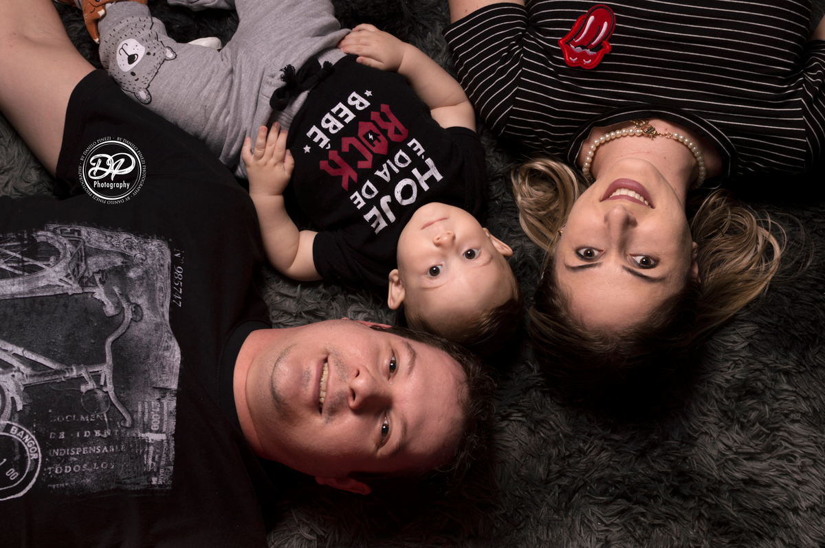 newborn, acompanhamento mensal, fotografia de bebês, fotografia de família, família, bebês, ensaios de bebês, Dia de Rock, Rock Bebê