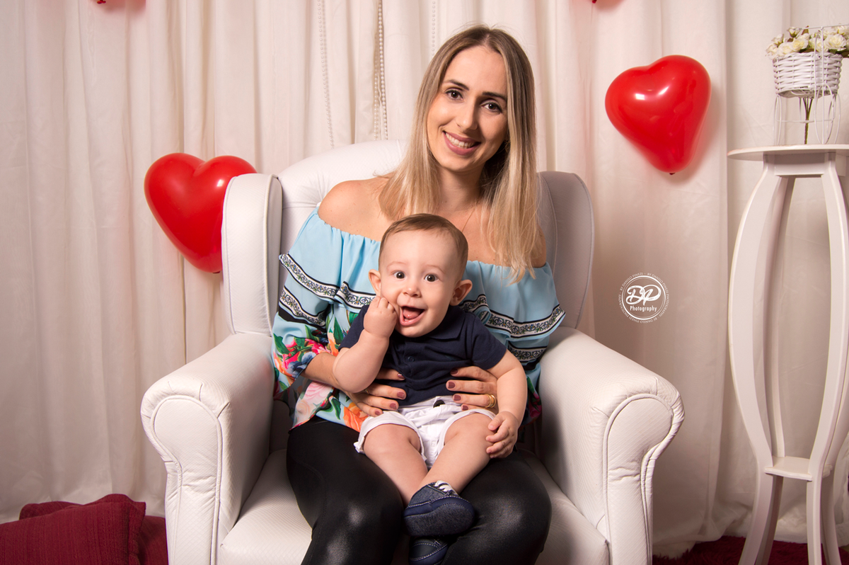 newborn, acompanhamento mensal, fotografia de bebês, fotografia de família, família, bebês, ensaios de bebês, Dia das mães