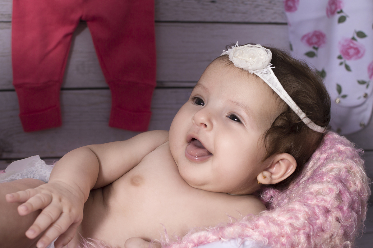 newborn, fotografia de bebês, acompanhamento mensal, danilo pinezi fotografia, fotografia de familia, Danilo Pinezi Estúdio Fotográfico, hora do banho