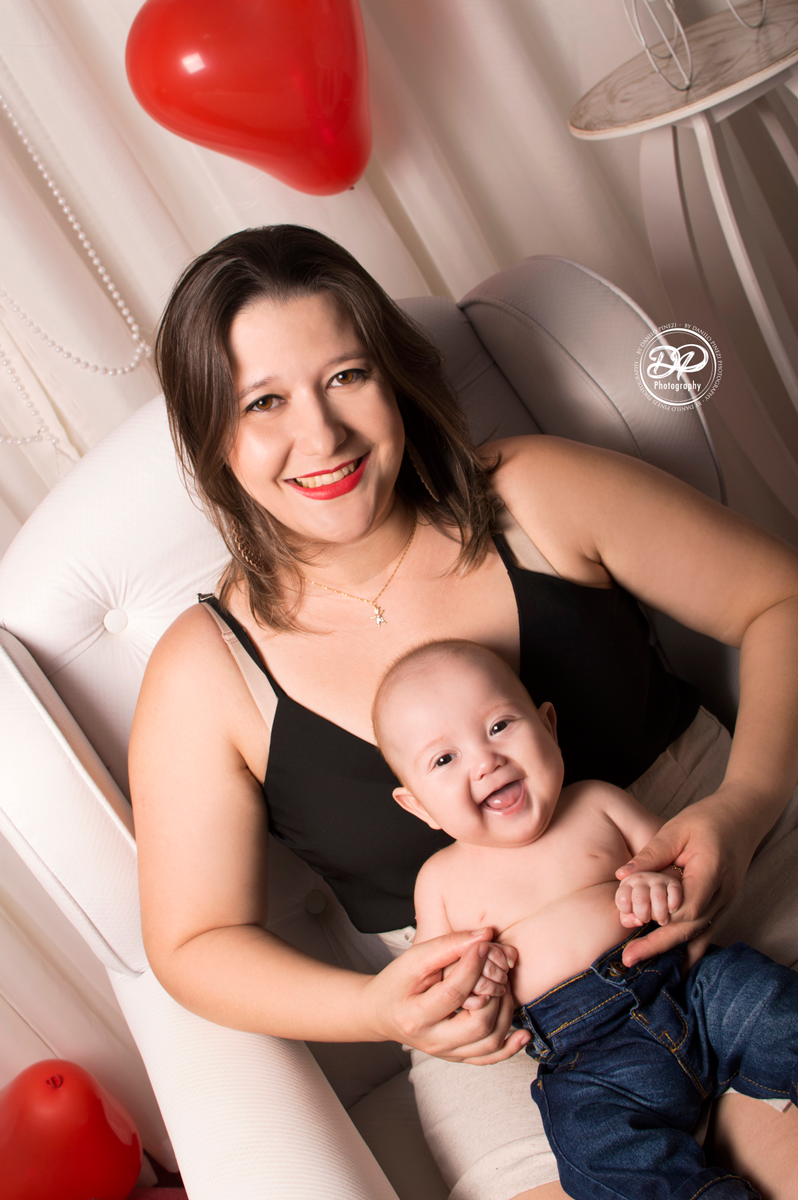 newborn, acompanhamento mensal, fotografia de bebês, fotografia de família, família, bebês, ensaios de bebês, Dia das mães