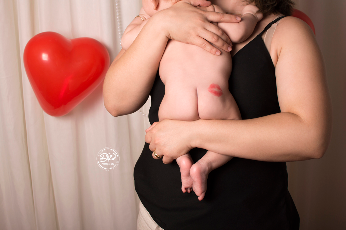 newborn, acompanhamento mensal, fotografia de bebês, fotografia de família, família, bebês, ensaios de bebês, Dia das mães