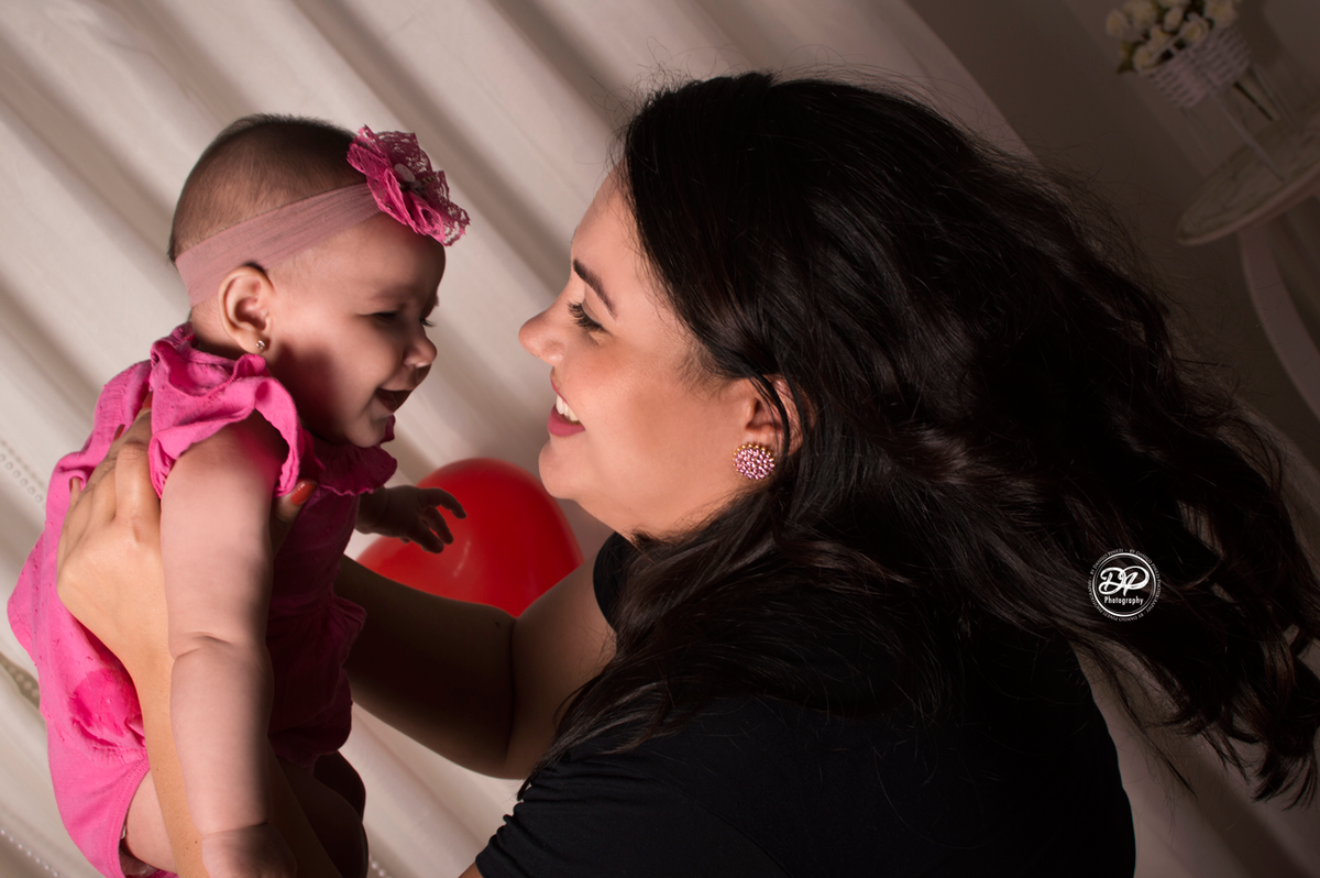 acompanhamento mensal de bebês, estúdio especializado em newborn, fotografia de recém nascidos, ensaios especiais, fotógrafo de família, estúdio fotográfico em Bariri/jaú, Dia das Mães
