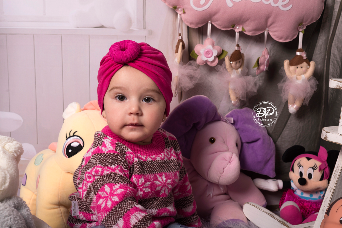 acompanhamento mensal de bebês, estúdio especializado em newborn, fotografia de recém nascidos, ensaios especiais, fotógrafo de família, estúdio fotográfico em Bariri/jaú, Quarto de brinquedos, brinquedos