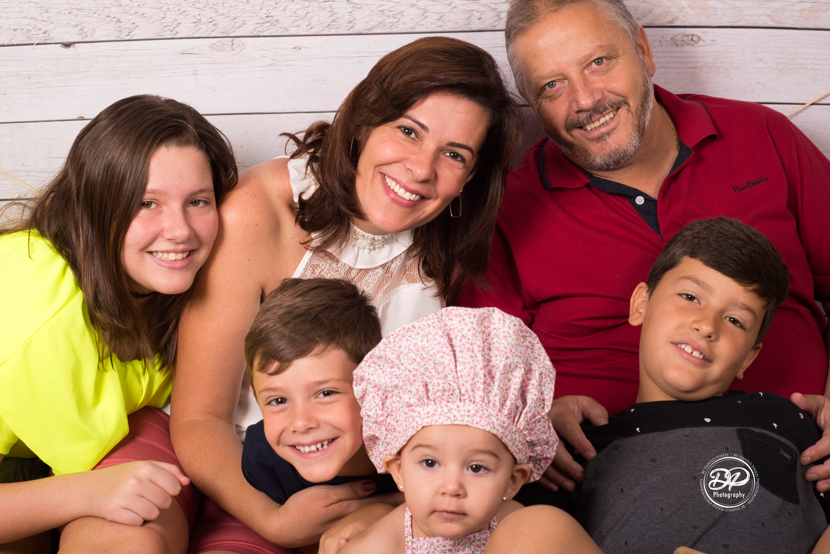 acompanhamento mensal de bebês, estúdio especializado em newborn, fotografia de recém nascidos, ensaios especiais, fotógrafo de família, estúdio fotográfico em Bariri/jaú, Mini Chef, ensaio de cozinheira com primos