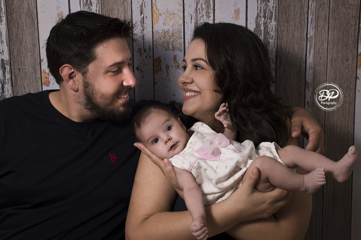 acompanhamento mensal de bebês, estúdio especializado em newborn, fotografia de recém nascidos, ensaios especiais, fotógrafo de família, estúdio fotográfico em Bariri/jaú