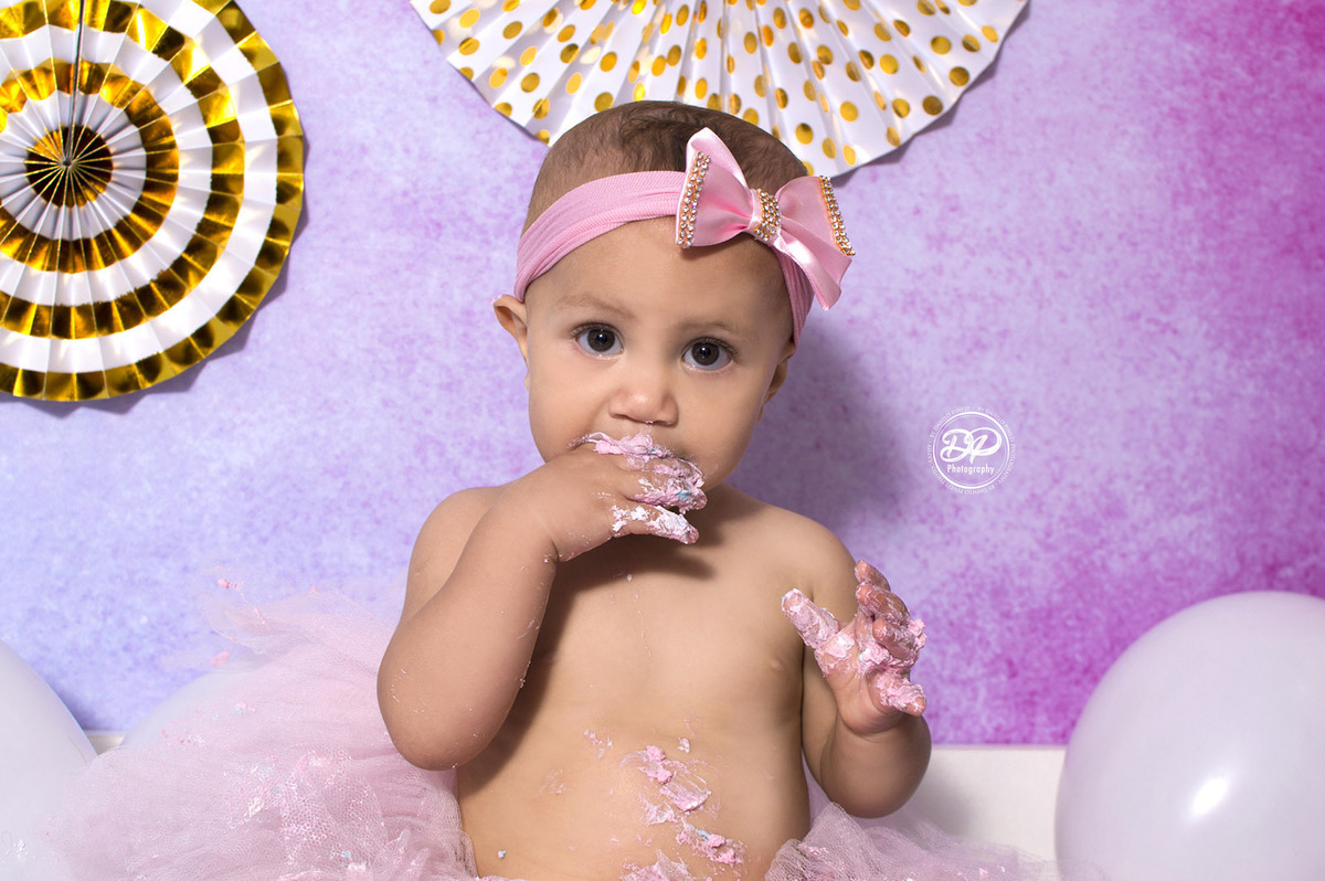 smash the cake, ensaio infantil com bolo, fotografia de bebês, aniversario de 1 ano, fotografia de estúdio e família, danilopinezi fotografia, fotografia de gêmeos, smash the cake gêmeos