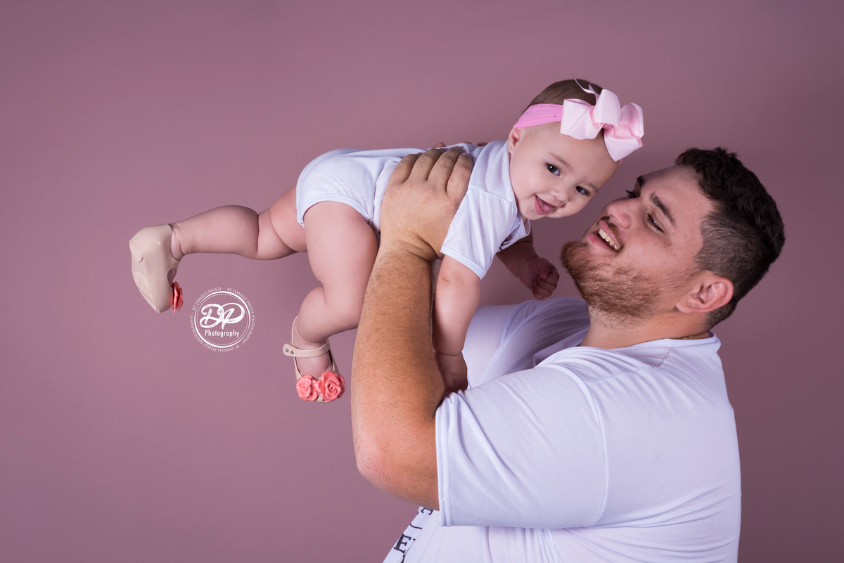 newborn, Danilo Pinezi Fotografia, fotografia de bebês, acompanhamento mensal, fotografia de família, estúdio fotográfico infantil e família, Dia dos pais