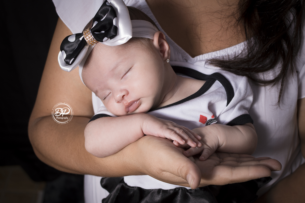 newborn, Danilo Pinezi Fotografia, fotografia de bebês, acompanhamento mensal, fotografia de família, estúdio fotográfico infantil e família