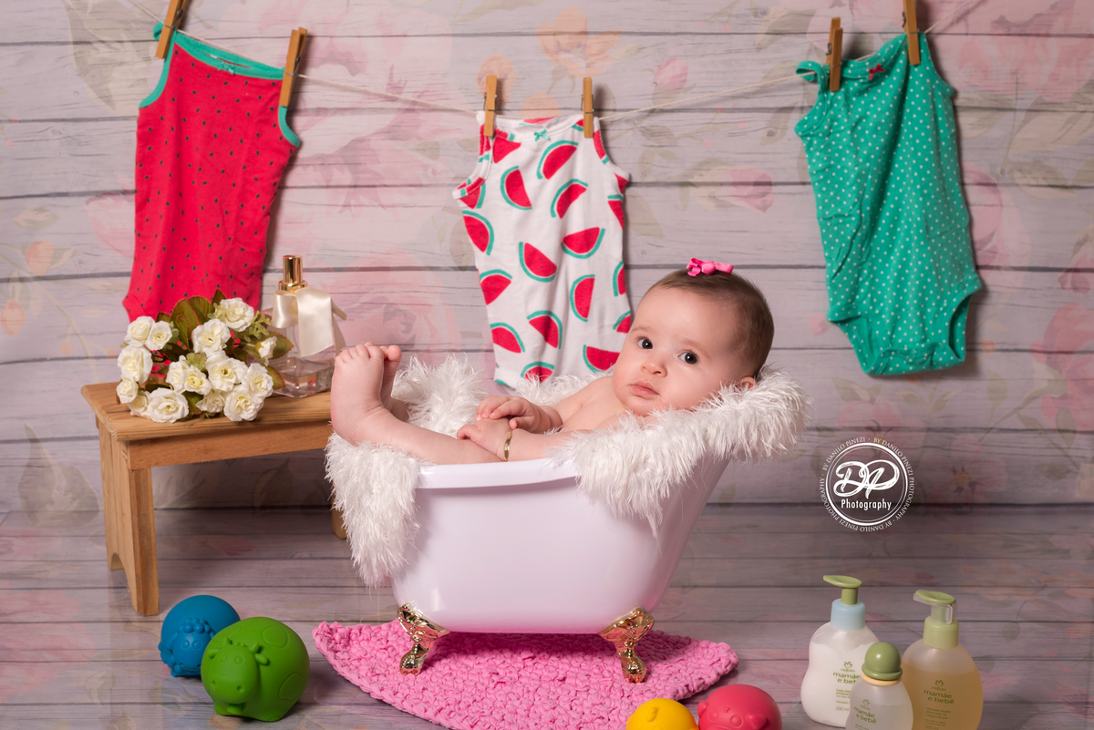 fotografia de bebês, estúdio de bebês, fotógrafo de família, acompanhamento mensal, Danilo Pinezi Fotografia, fotógrafo newborn, hora do banho, ensaio banheira, banho