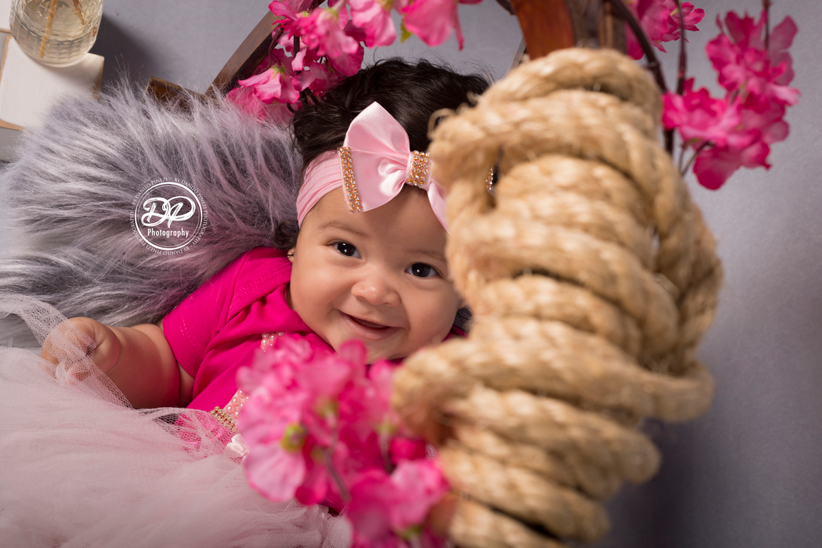 Danilo Pinezi Fotografia, ensaios infantis, ensaios temáticos, newborn, estúdio fotográfico, fotógrafo de família, balanço de cerejeiras