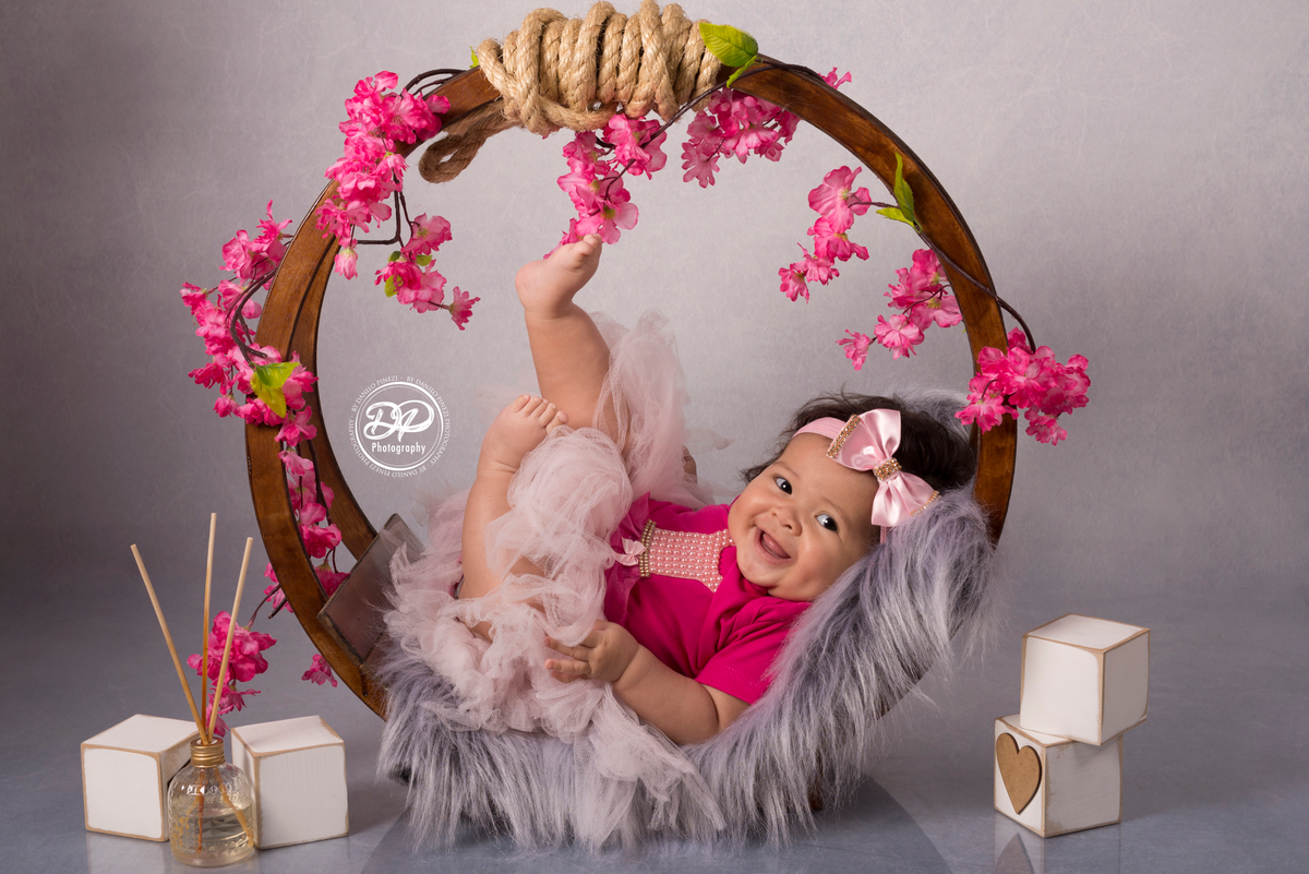 Danilo Pinezi Fotografia, ensaios infantis, ensaios temáticos, newborn, estúdio fotográfico, fotógrafo de família, balanço de cerejeiras