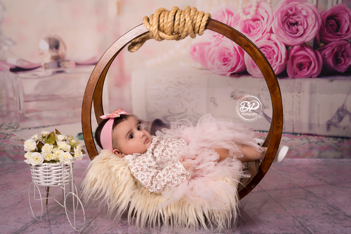 acompanhamento mensal, bebês, fotografia de bebês, fotógrafo de bebês, estúdio fotográfico bariri/jaú, danilo pinezi fotografia, balanço de flores