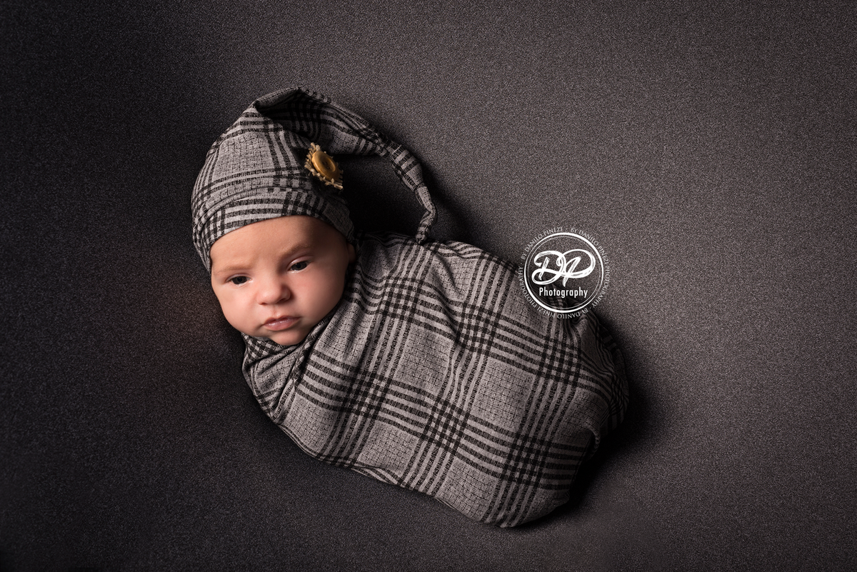 newborn, fotografia newborn, recém nascidos, fotógrafo de recém nascidos, estúdio fotográfico de bebês e família, Danilo Pinezi, Danilo Pinezi Fotografia, fotógrafo em jaú e Bariri