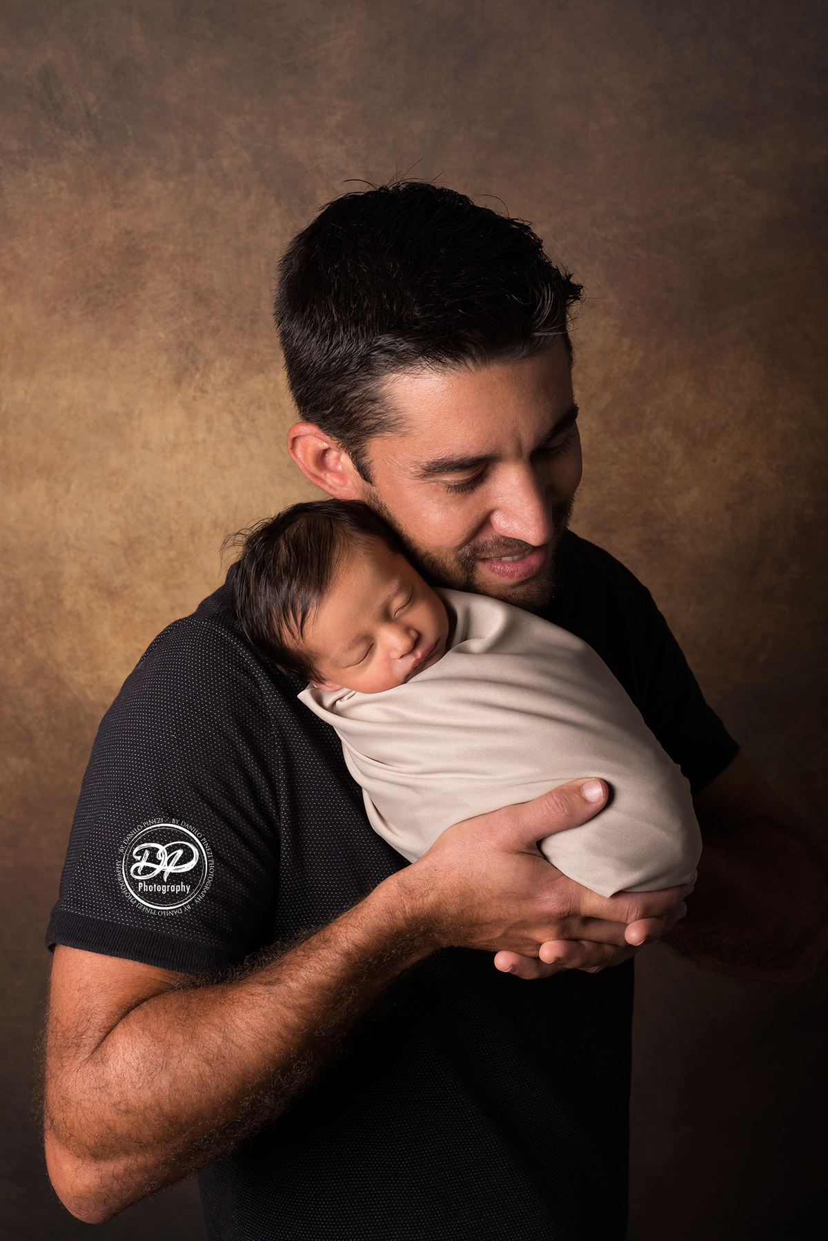 newborn, newborn menino, newborn bombeiro, Danilo Pinezi Fotografia, estúdio fotográfico de recém nascidos e família, fotógrafo newborn região de jaú e bariri