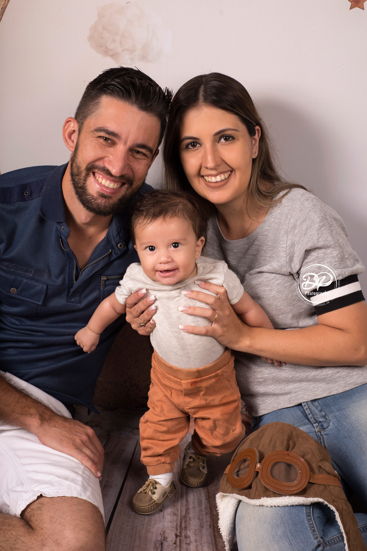 Sessão aviador menino, executada no estúdio Danilo Pinezi Fotografia em Bariri