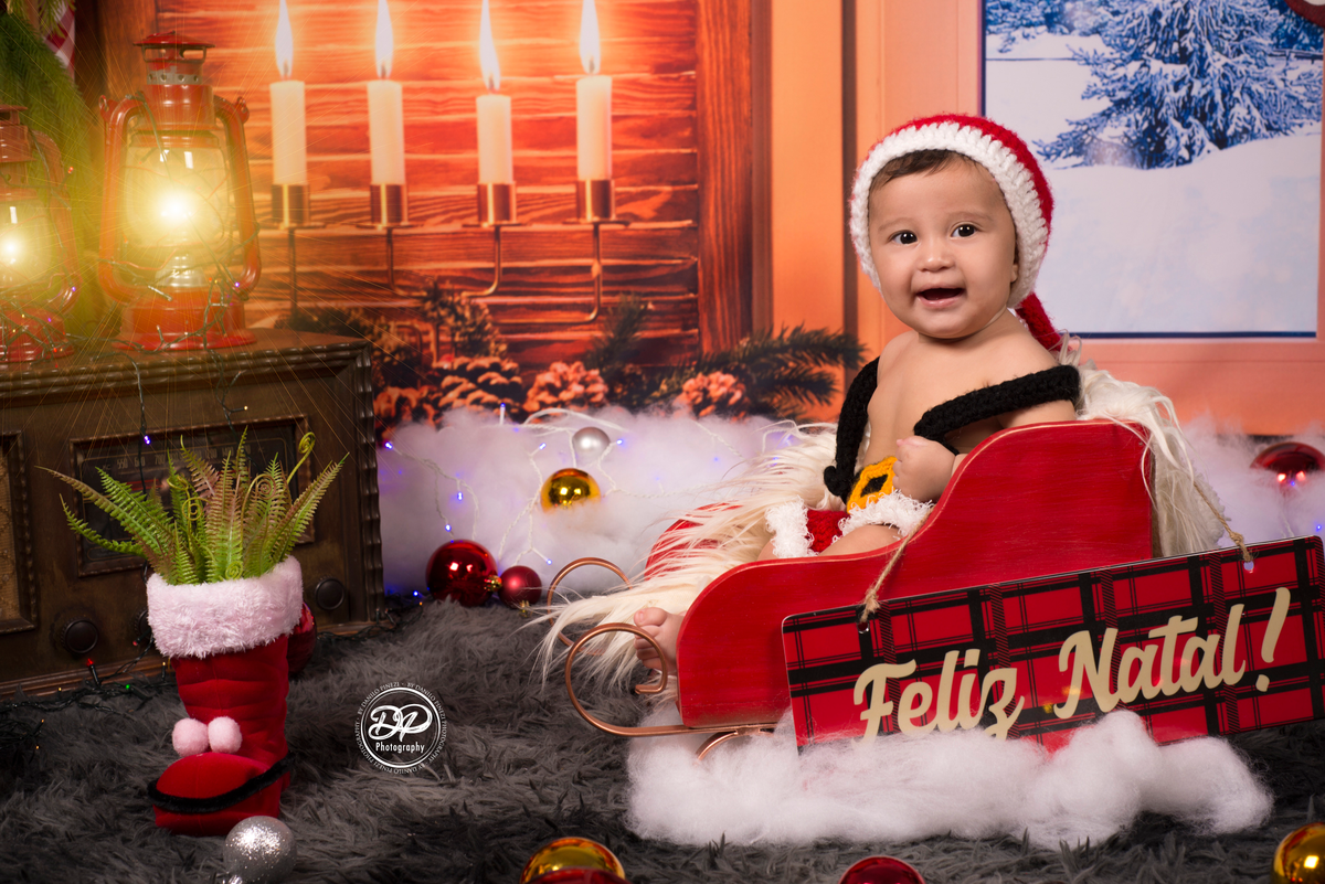 Sessão Natalina em Estúdio de menino, feito no Estúdio Danilo Pinezi Fotografia em Bariri/SP