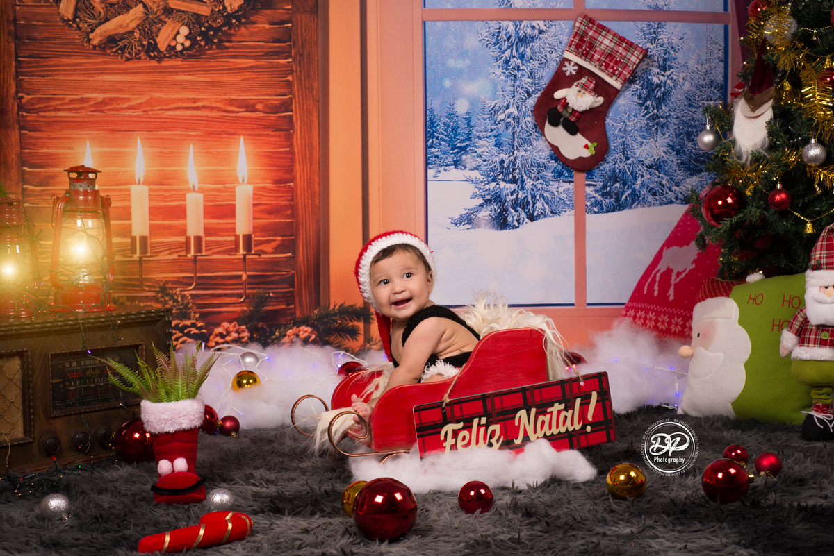 Sessão Natalina em Estúdio de menino, feito no Estúdio Danilo Pinezi Fotografia em Bariri/SP