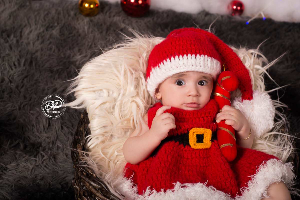 Ensaio Família de Natal, ensaio de irmãos de Natal feito no estúdio Danilo Pinezi Fotografia